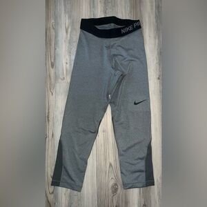 Nike Pro Cool Dri-Fit Capri Tights XS Gray New 3/4 Length